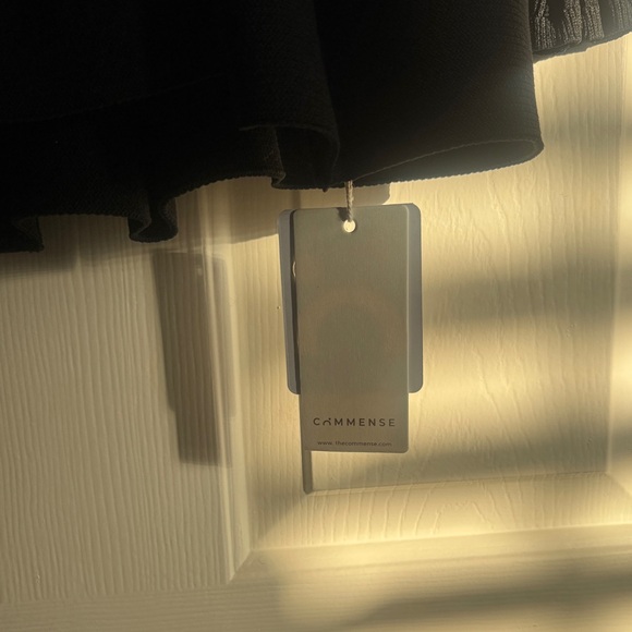 Commense Navy Ribbed Button-Up Blouse - Picture 5 of 6